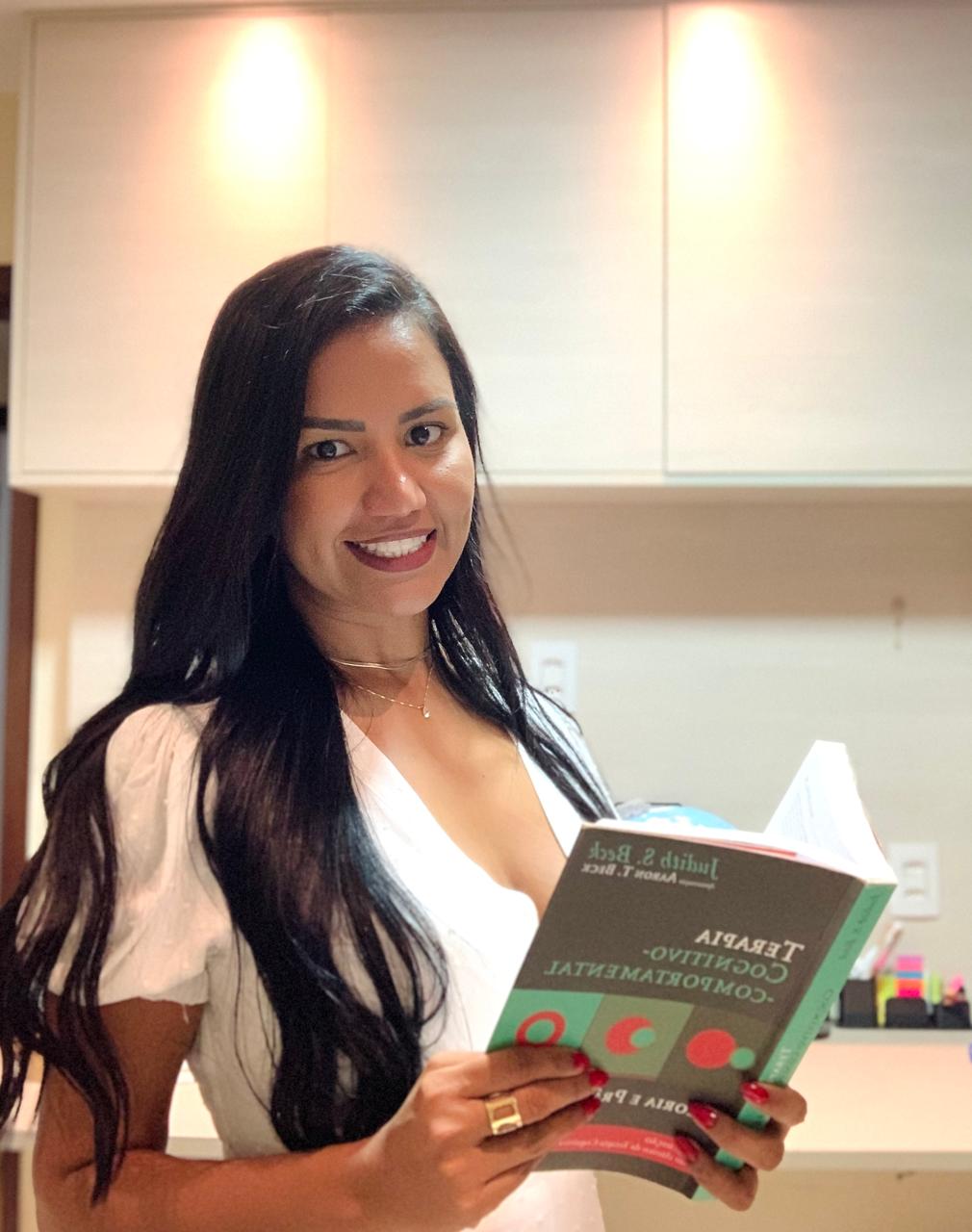 Thainara Braga Cordeiro, psicóloga especializada em crianças e adolescentes